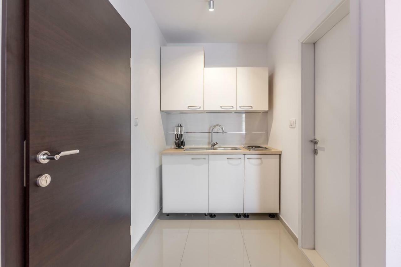 Apartments Karlo Podstrana Kültér fotó