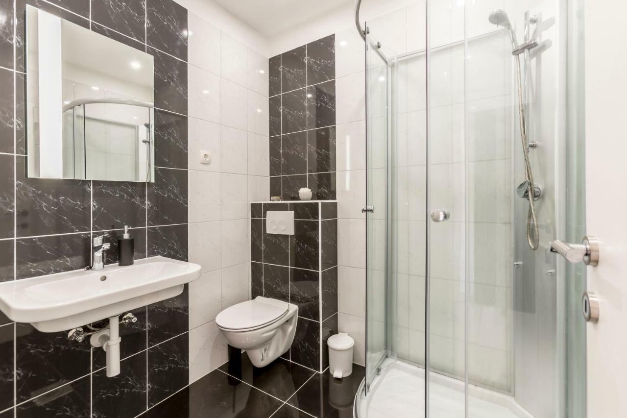 Apartments Karlo Podstrana Kültér fotó